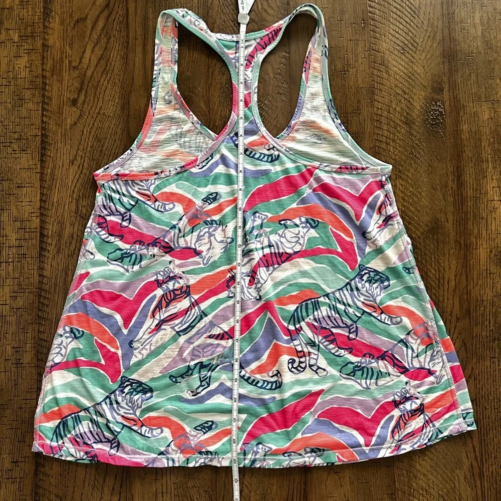 Lilly Pulitzer Racerback tee shirt animal print multi colored size medium - Picture 9 of 14